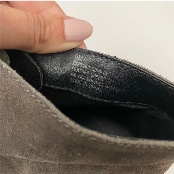 Korks by Kork Ease || Roana Suede Ankle Booties 9 - Picture 7 of 8